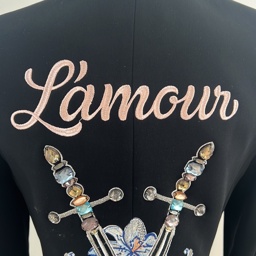 cinq a sept Black Crepe Lamour Pax Jacket. 0 - Picture 7 of 9